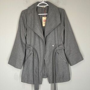 Entro Wrap Coat Women's Size S Snap Closure Gray Pockets With Belt